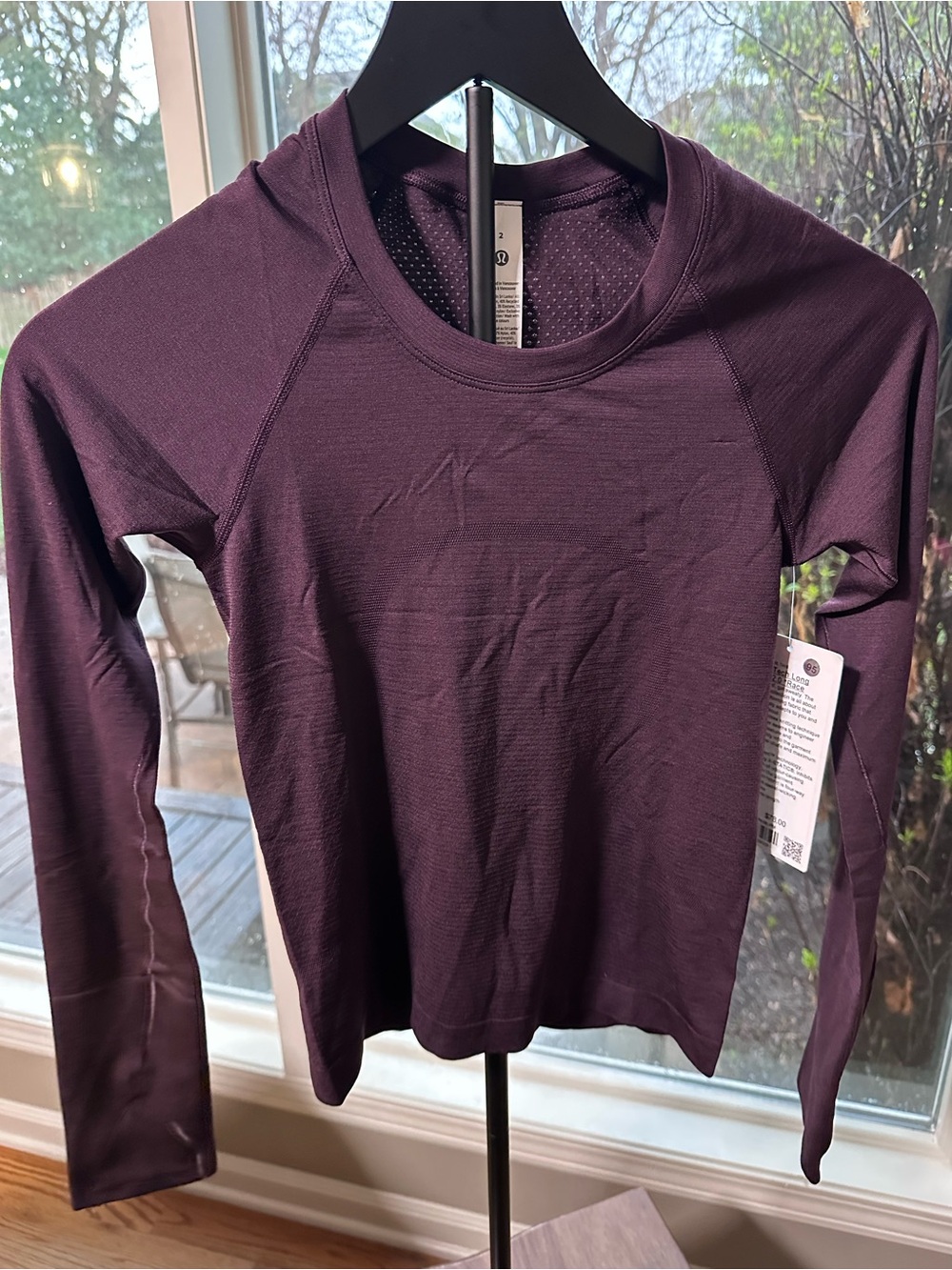 Lululemon Swiftly Tech Long Sleeve 2.0 Race Length plum size 2 NWT